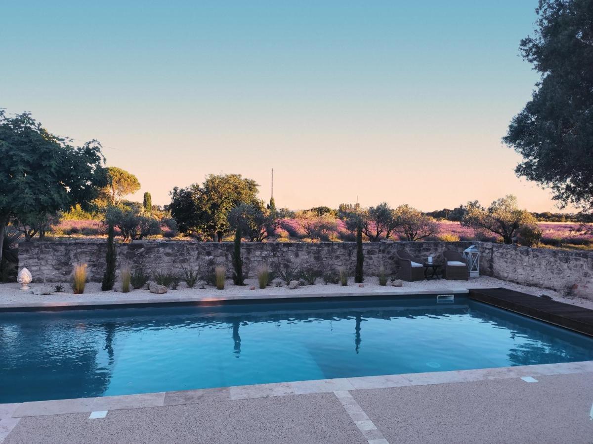 Les Champs De Provence Bed & Breakfast La Baume-de-Transit ภายนอก รูปภาพ