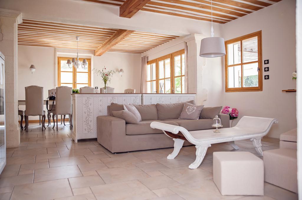 Les Champs De Provence Bed & Breakfast La Baume-de-Transit ภายนอก รูปภาพ
